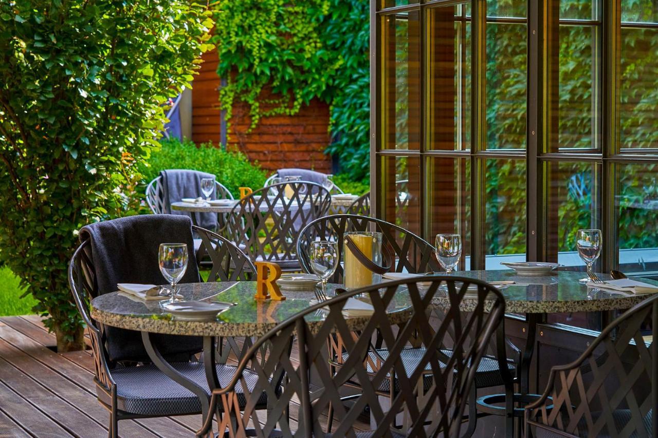 Resort Capi Hnizdo Olbramovice エクステリア 写真